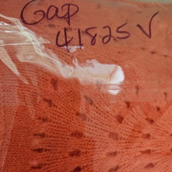 Gap Bright Coral Lightweight Sweater Sz Small - Picture 8 of 8